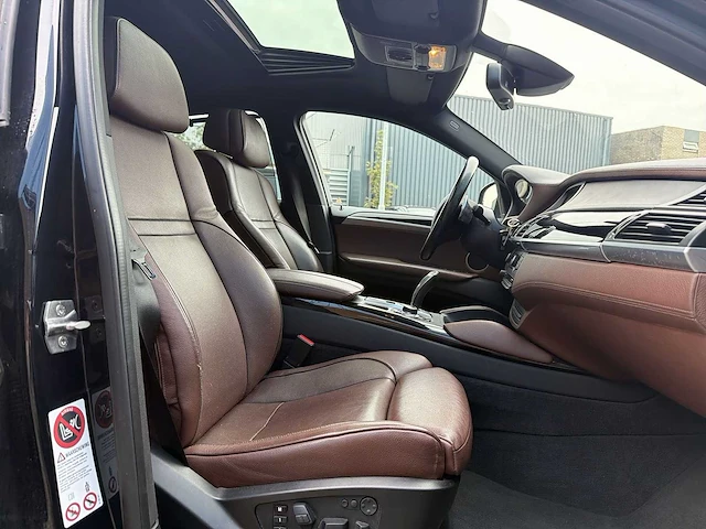 Bmw x6 m50d high executive m sport | 8-kgl-49 - afbeelding 18 van  37
