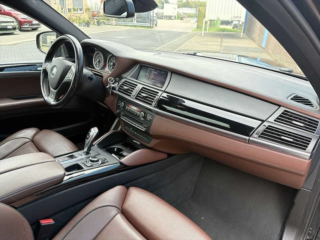 Bmw x6 m50d high executive m sport | 8-kgl-49 - afbeelding 22 van  37