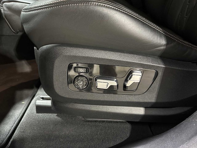 Bmw x7 m50i 4.4 v8 high executive m-sport 530pk 2021 g07, p-038-dk - afbeelding 31 van  60