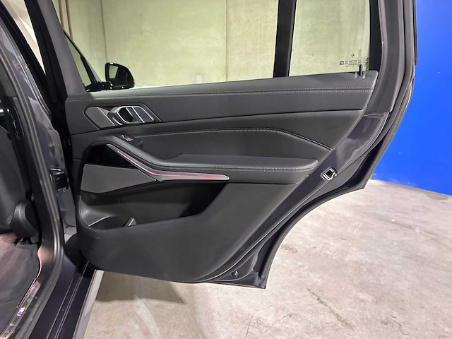 Bmw x7 m50i 4.4 v8 high executive m-sport 530pk 2021 g07, p-038-dk - afbeelding 46 van  60