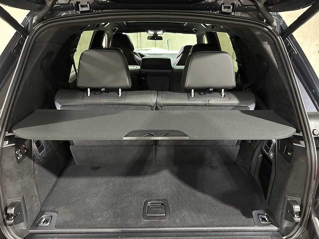 Bmw x7 m50i 4.4 v8 high executive m-sport 530pk 2021 g07, p-038-dk - afbeelding 41 van  60