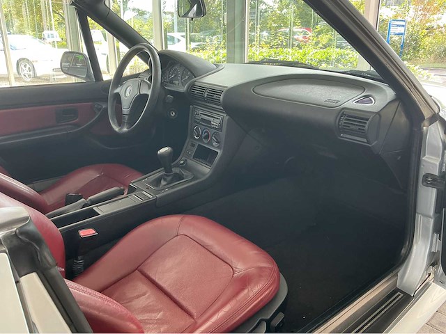 Bmw z3- 1996 - pl-vs-51 roadster - 1.8 - marge auto veel onderhoud aanwezig - afbeelding 11 van  25