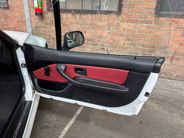 Bmw z3 roadster 1.8 116pk 1997, 01-nv-hx - afbeelding 22 van  35