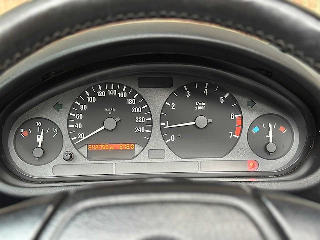 Bmw z3 roadster 1.8 116pk 1997, 03-nf-px - afbeelding 11 van  36