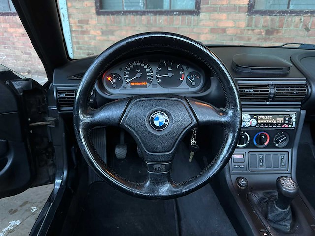 Bmw z3 roadster 1.9 138pk 1996, 90-rk-rl - afbeelding 10 van  33