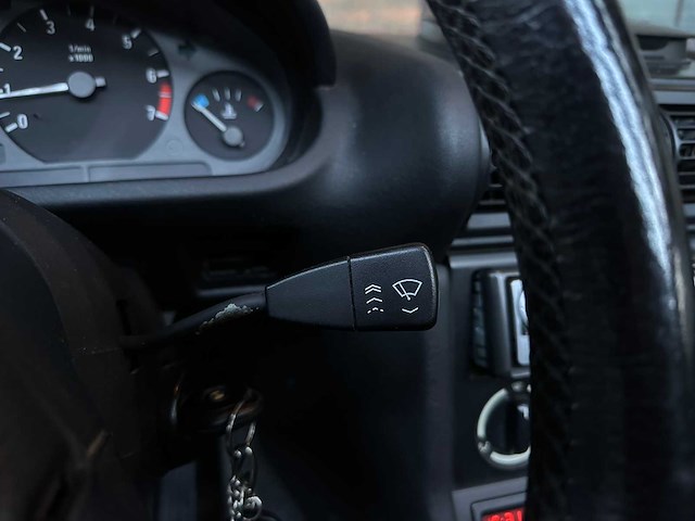 Bmw z3 roadster 1.9 138pk 1996, 90-rk-rl - afbeelding 15 van  33