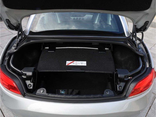 Bmw z4 roadster sdrive18i executive 2014 1ste eigenaar origineel nl, 1-tls-59 - afbeelding 15 van  43