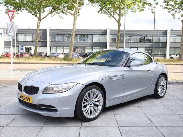 Bmw z4 roadster sdrive18i executive 2014 1ste eigenaar origineel nl, 1-tls-59 - afbeelding 18 van  23