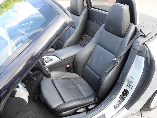 Bmw z4 roadster sdrive18i executive 2014 1ste eigenaar origineel nl, 1-tls-59 - afbeelding 18 van  45