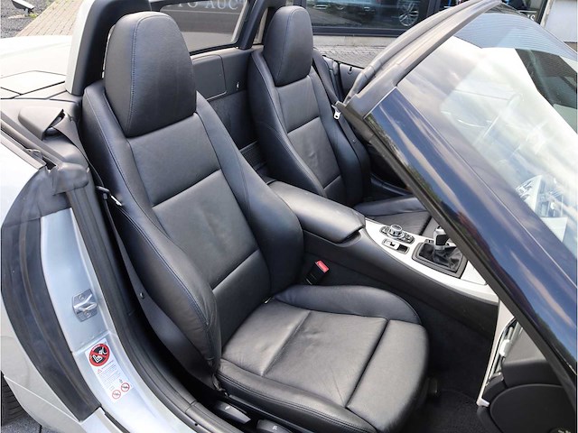Bmw z4 roadster sdrive18i executive 2014 1ste eigenaar origineel nl, 1-tls-59 - afbeelding 27 van  45