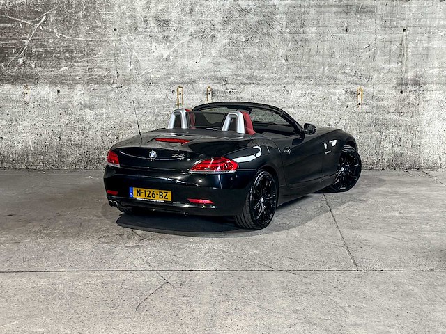 Bmw z4 roadster sdrive23i executive hardtop 204pk 2010, n-126-bz -handgeschakeld- - afbeelding 2 van  48
