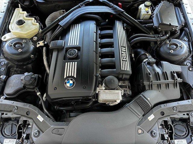 Bmw z4 roadster sdrive23i executive hardtop 204pk 2010, n-126-bz -handgeschakeld- - afbeelding 17 van  48
