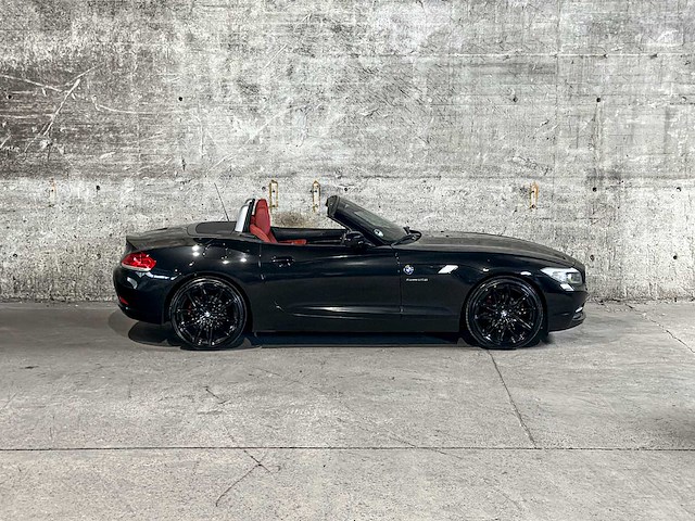Bmw z4 roadster sdrive23i executive hardtop 204pk 2010, n-126-bz -handgeschakeld- - afbeelding 33 van  48