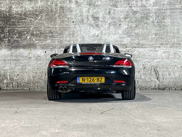 Bmw z4 roadster sdrive23i executive hardtop 204pk 2010, n-126-bz -handgeschakeld- - afbeelding 4 van  48