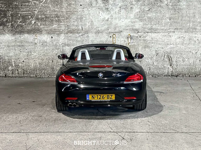 Bmw z4 roadster sdrive23i executive hardtop 204pk 2010, n-126-bz -handgeschakeld- - afbeelding 4 van  50