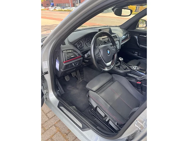 Bmw - afbeelding 13 van  15