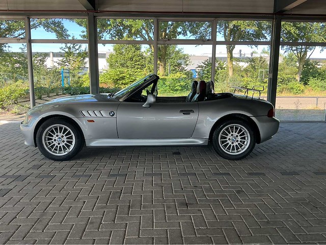 Bmw/z3 cabriolet /m sport stoelen uitvoering / 1.8/ 114 pk marge auto - afbeelding 2 van  28