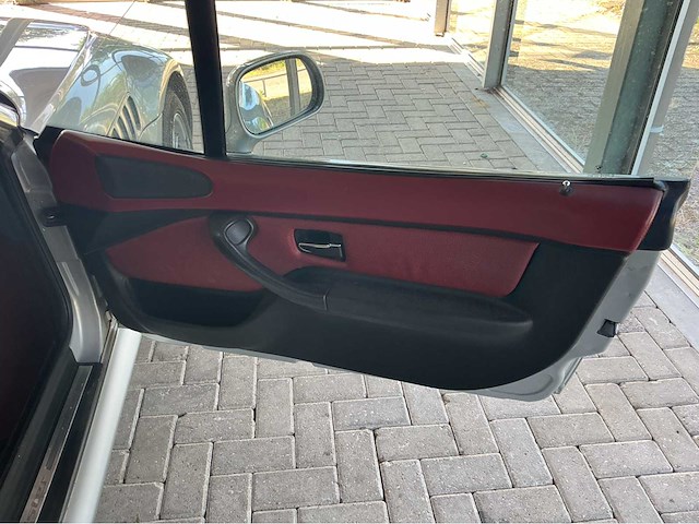Bmw/z3 cabriolet /m sport stoelen uitvoering / 1.8/ 114 pk marge auto - afbeelding 20 van  28