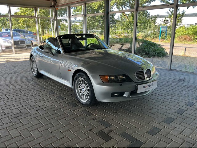 Bmw/z3 cabriolet /m sport stoelen uitvoering / 1.8/ 114 pk marge auto - afbeelding 23 van  28