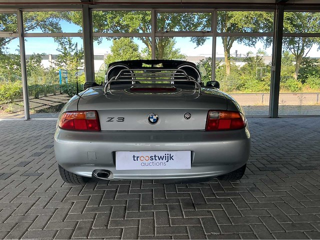 Bmw/z3 cabriolet /m sport stoelen uitvoering / 1.8/ 114 pk marge auto - afbeelding 27 van  28