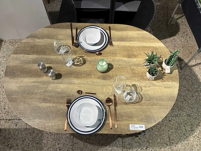 Bo-camp feather oval kampeer klaptafel - afbeelding 4 van  4