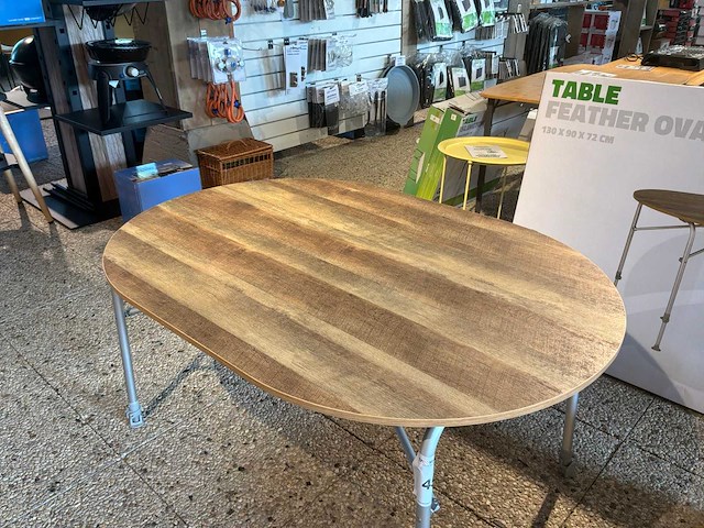 Bo-camp feather oval kampeertafel - afbeelding 1 van  4