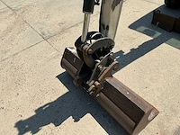 Bobcat - 2011 - e16 - minigraafmachine - afbeelding 25 van  25
