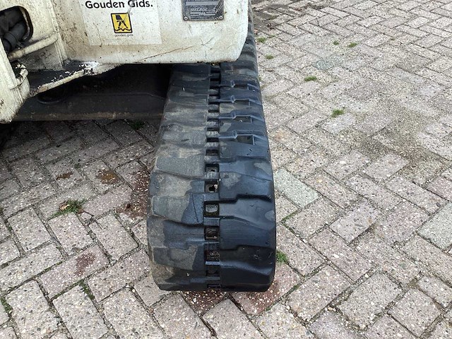 Bobcat 225 rupsgraafmachine - afbeelding 7 van  21