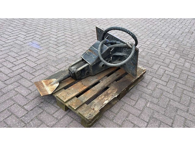 Bobcat sw 95 hydraulische sloophamer - afbeelding 1 van  5