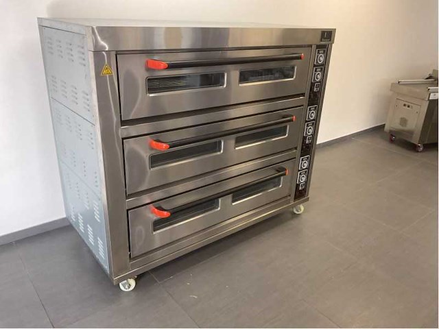 Boccuzzi ycd-3-9-d heteluchtoven - afbeelding 1 van  7