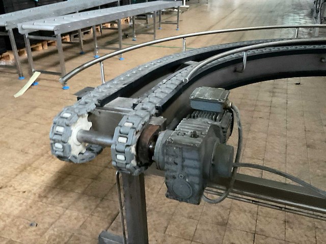 Bochttransporteur - afbeelding 5 van  6