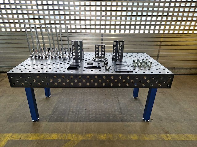 Bode - l2010 - welding table - 2024 - afbeelding 3 van  9