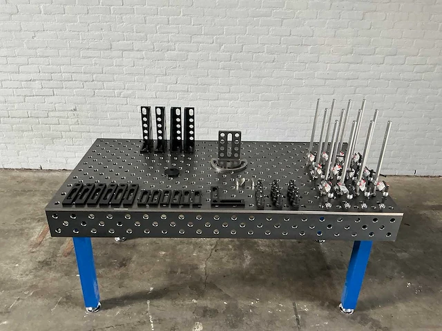 Bode - l2010 - welding table - 2026 - afbeelding 4 van  11