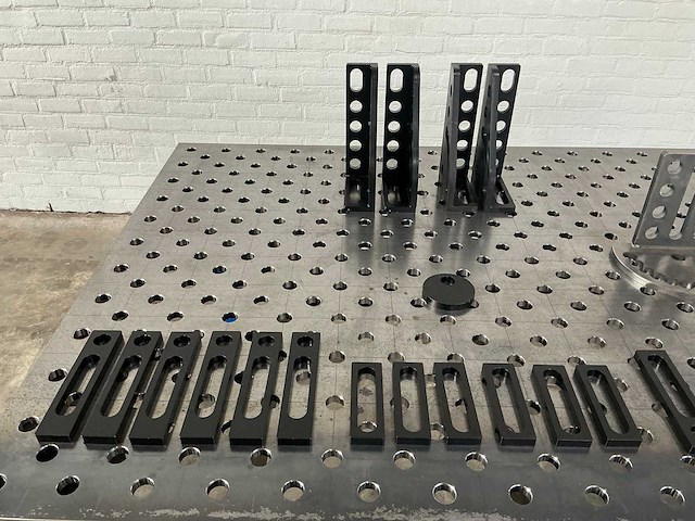 Bode - l2414 - welding table - 2026 - afbeelding 7 van  8