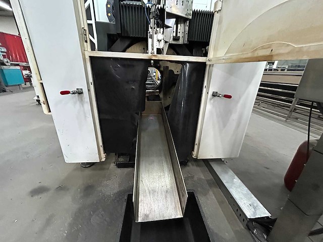 Bodor - 2022 - k230 - 2 kw - buislasersnijmachine - afbeelding 5 van  60