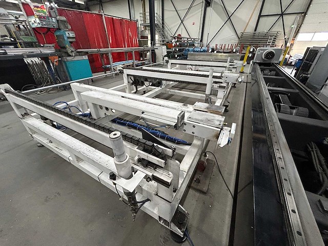 Bodor - 2022 - k230 - 2 kw - buislasersnijmachine - afbeelding 44 van  60