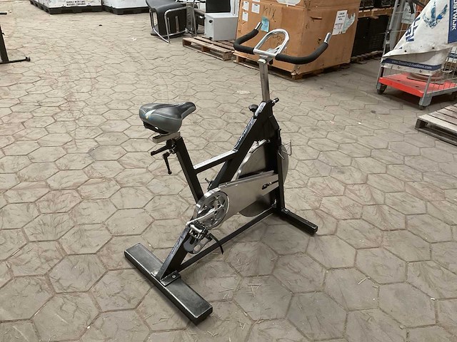 Body bike future 973679 spinningbike - afbeelding 4 van  7