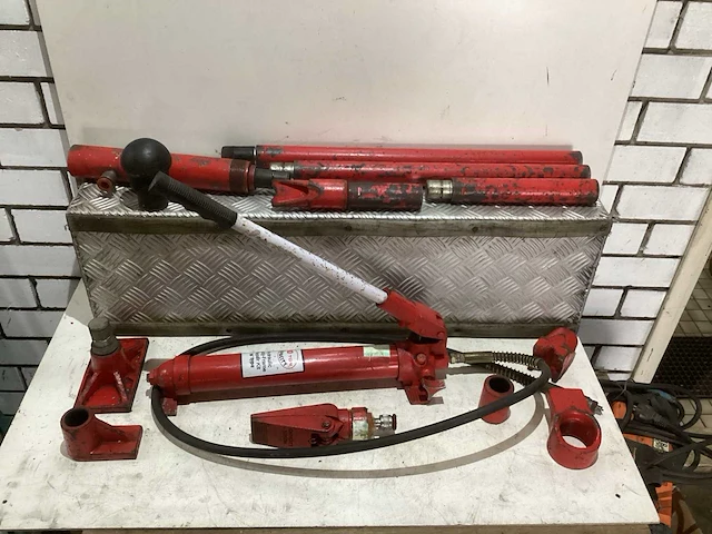 Body frame repair ss hydraulische uitdeuk set - afbeelding 1 van  4