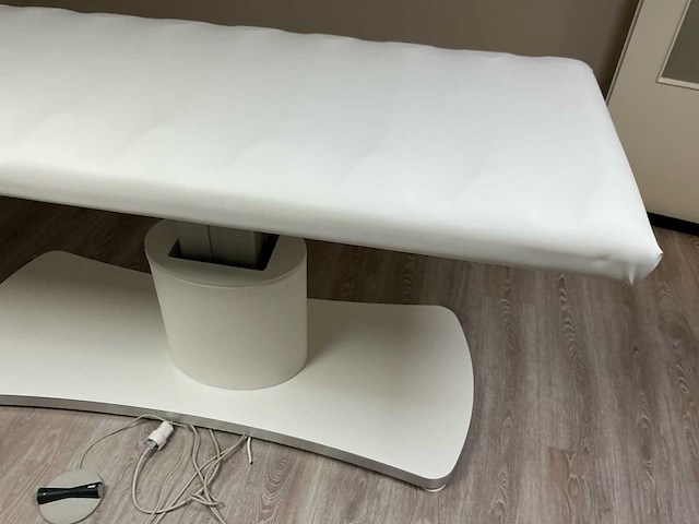 Body sculpture sani slim massagetafel / wellnessbank - afbeelding 1 van  5