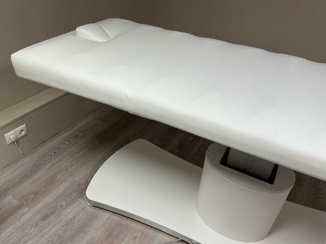 Body sculpture sani slim massagetafel / wellnessbank - afbeelding 2 van  5