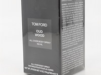 Body spray, 150 ml tom ford, oud wood - afbeelding 4 van  8