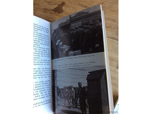 Boek : 25000 landverraders - afbeelding 3 van  3