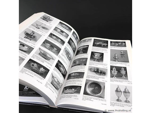 Boek kunst- en antiekveiling 2002 - deel 27, een jaaroverzicht van veilingopbrengsten van kunst en antiek - afbeelding 4 van  6