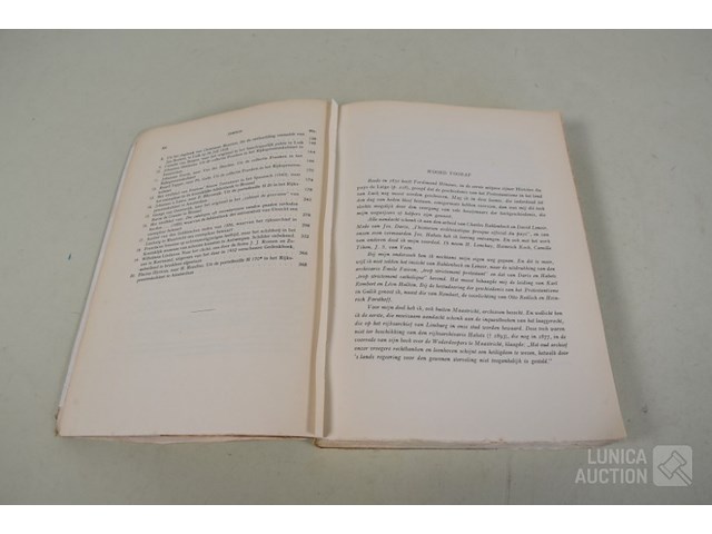 Boek over religie - afbeelding 11 van  12