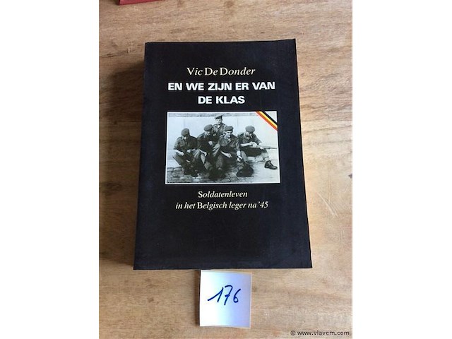 Boek : soldatenleven in belgisch leger na 1945. - afbeelding 1 van  3