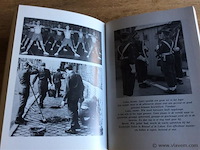 Boek : soldatenleven in belgisch leger na 1945. - afbeelding 2 van  3