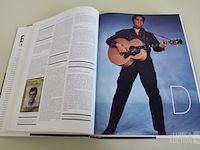 Boek: "the elvis encyclopedia" - afbeelding 5 van  11