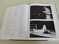 Boek: "the elvis encyclopedia" - afbeelding 7 van  11