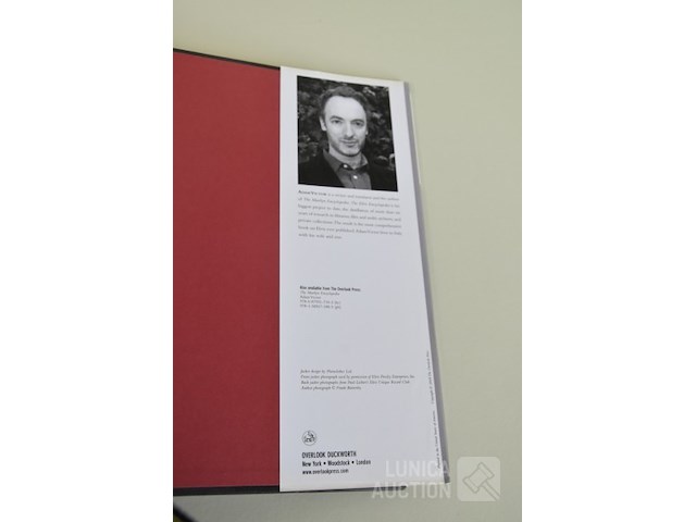 Boek: "the elvis encyclopedia" - afbeelding 10 van  11