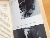 Boek : tussen twee vuren - afbeelding 3 van  3
